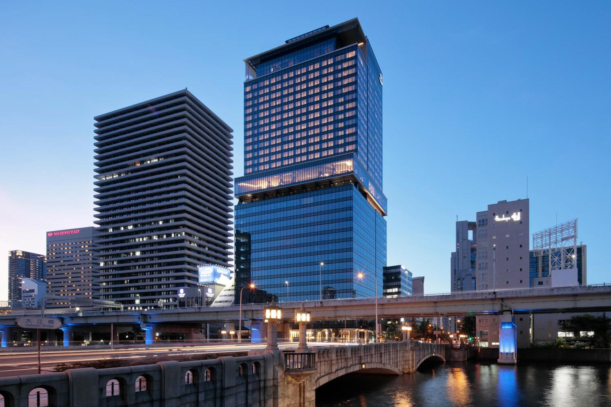 Candeo Hotels Osaka The Tower Exterior foto